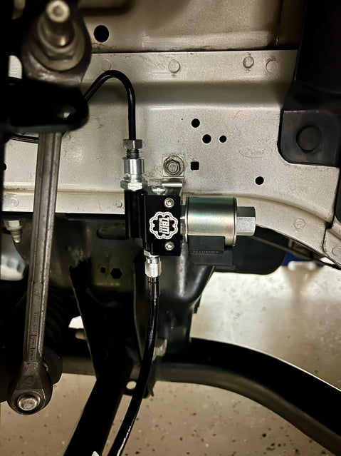 2015-24 S550/S650 Mustang Dual Line Lock Kit w/ Brackets